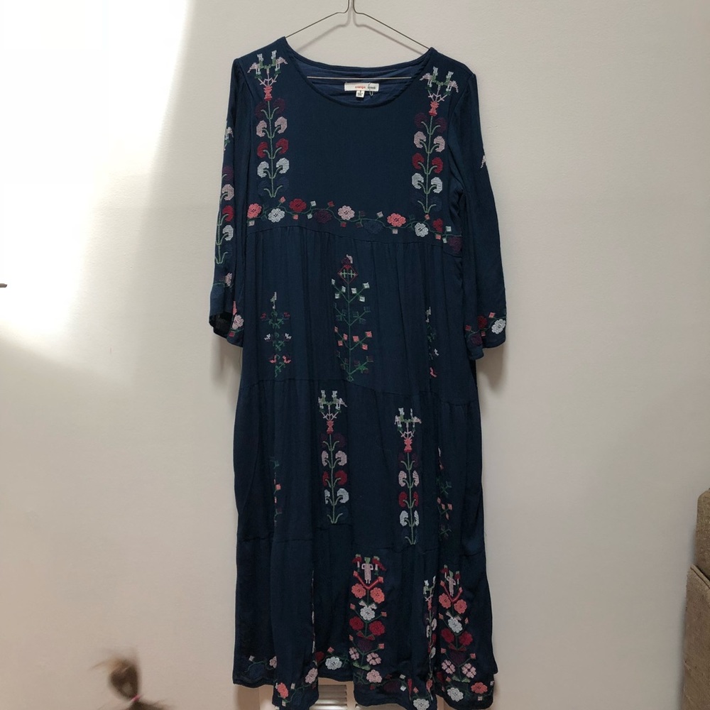 Roller dress size Small